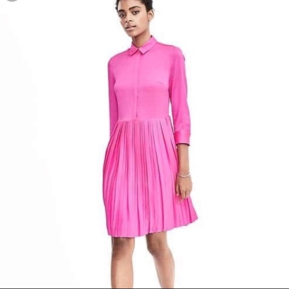 banana republic pleated shirt dress Banana Republic Pleated Midi Shirtdress in Black - Meghan Markle Dresses